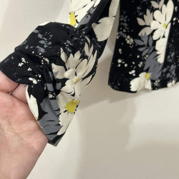 CANDIE’S Jacket Jr S NWT Cropped Floral Knit Blazer Jewel Button 3/4 Sleeve - Picture 4 of 9